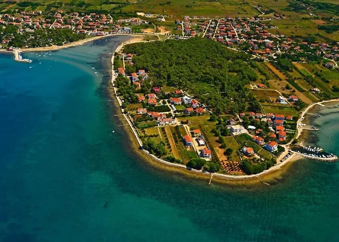 Beautiful New With A Pool, Near Sandy Beach, Large Garden - By Traveler Tourist Agency Krk Id 2384 Privlaka (Zadar)