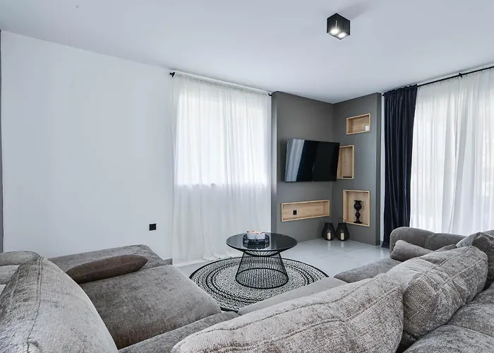 Beautiful New With A Pool, Near Sandy Beach, Large Garden - By Traveler Tourist Agency Krk Id 2384 Willa Privlaka (Zadar)