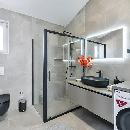 Beautiful New With A Pool, Near Sandy Beach, Large Garden - By Traveler Tourist Agency Krk Id 2384