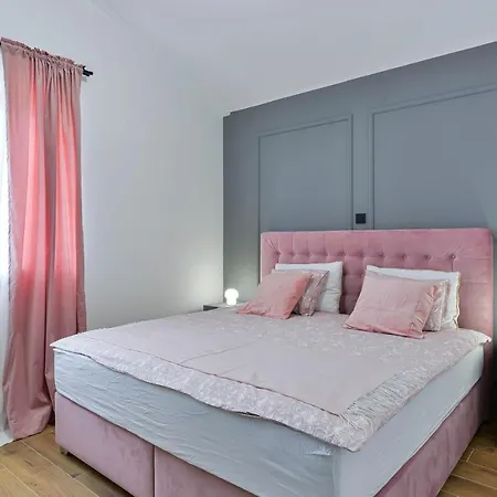 Beautiful New With A Pool, Near Sandy Beach, Large Garden - By Traveler Tourist Agency Krk Id 2384 Вилла Привлака